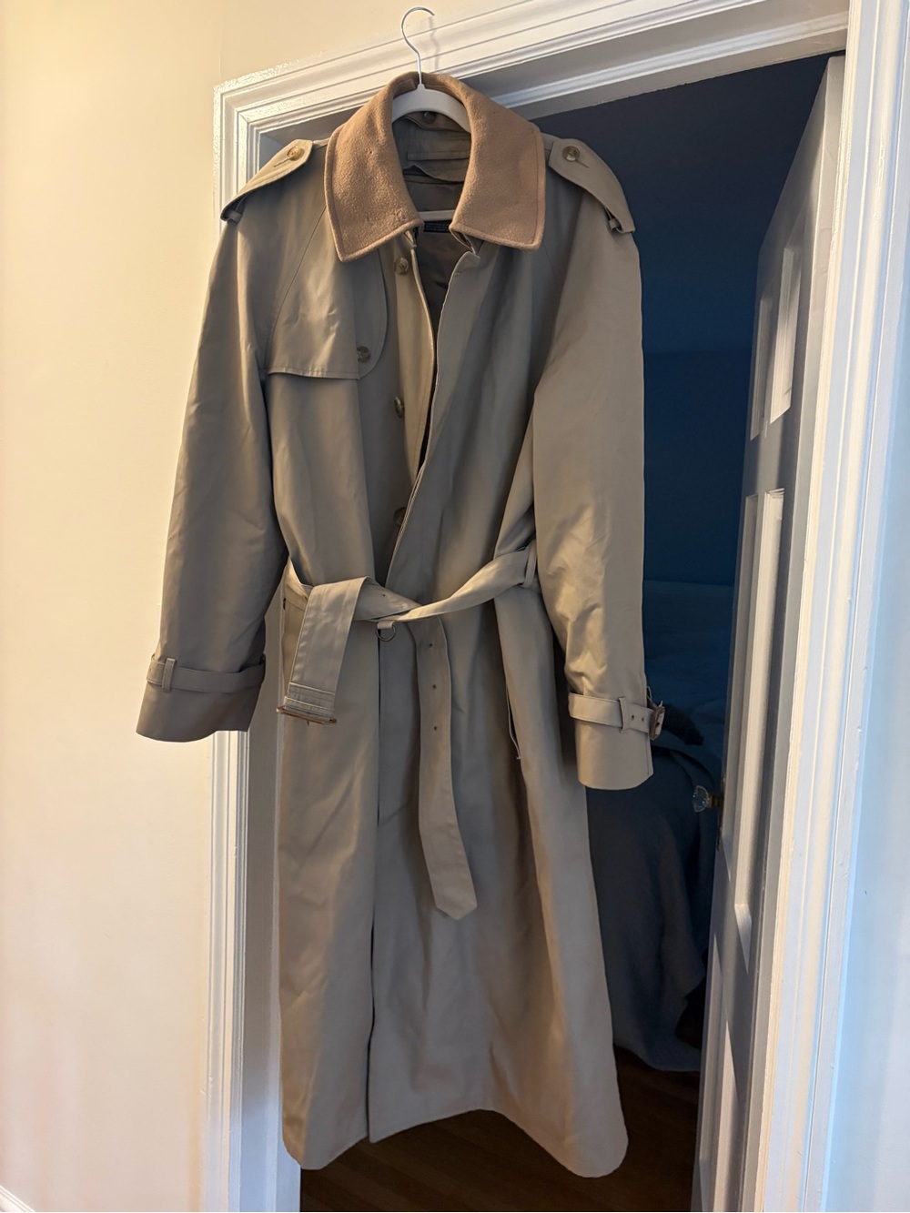 Vintage Brooks Brothers Men's Tan Trench Coat with Belt